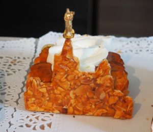 Bûche Honoré de Marseille - Pâtisserie Bosca